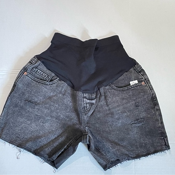 Lot of 2 Old Navy Maternity Full Panel Jean Shorts Size 10 NWT Blue and Black - - Picture 2 of 6